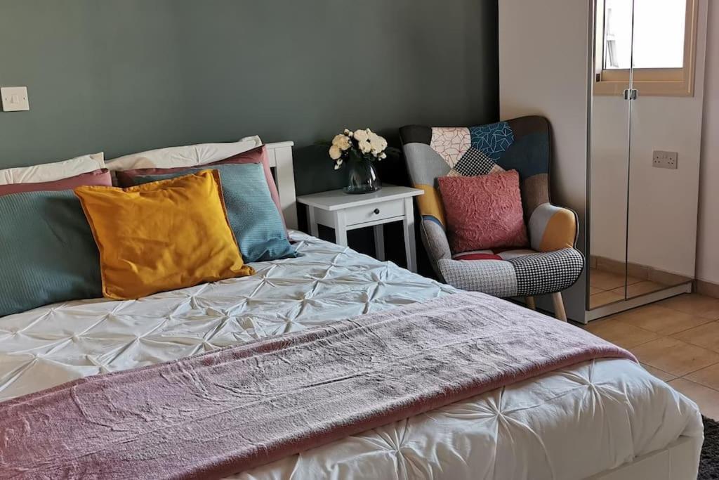 Pretty And Quiet Studio, With Wifi And Parking Limassol Luaran gambar