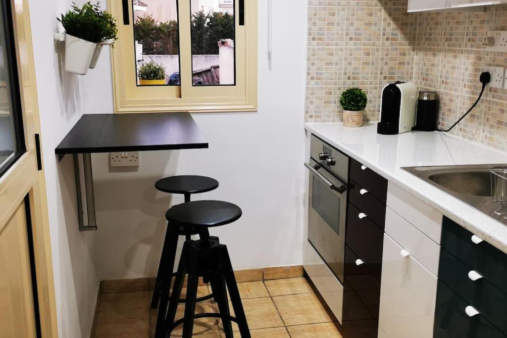 Pretty And Quiet Studio, With Wifi And Parking Limassol Luaran gambar