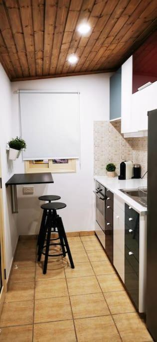 Pretty And Quiet Studio, With Wifi And Parking Limassol Luaran gambar