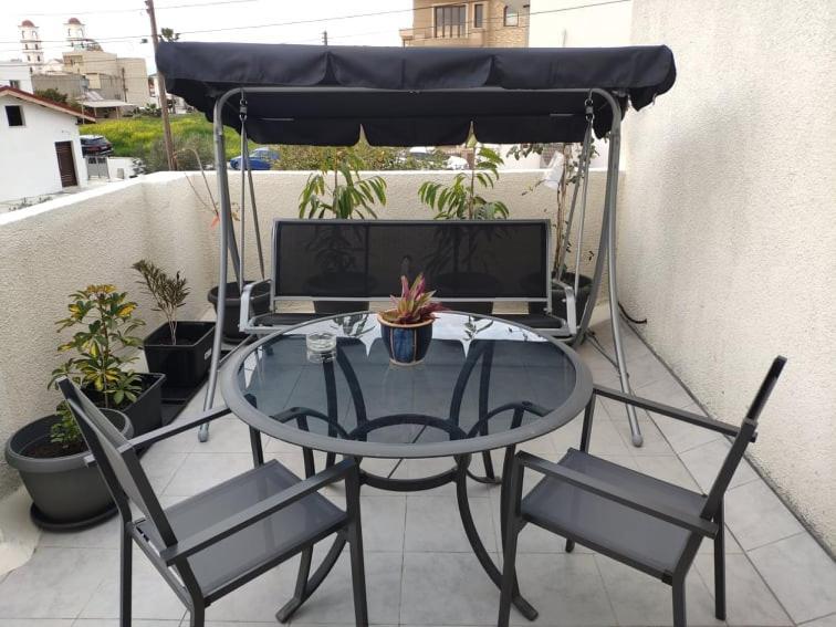 Pretty And Quiet Studio, With Wifi And Parking Limassol Luaran gambar